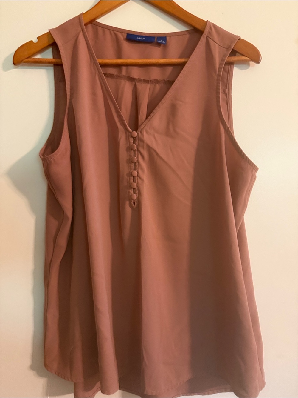 Apt. 9 Sleeveless V-Neck Button-Front Camisole in Dusty Rose